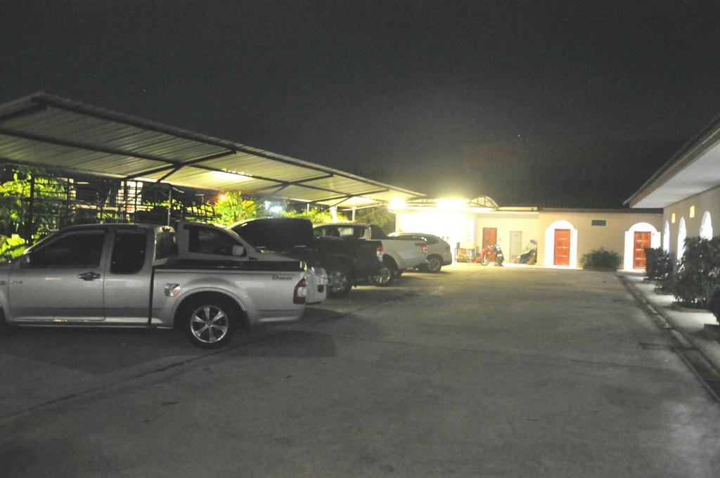 Banana Resort Sadao מראה חיצוני תמונה