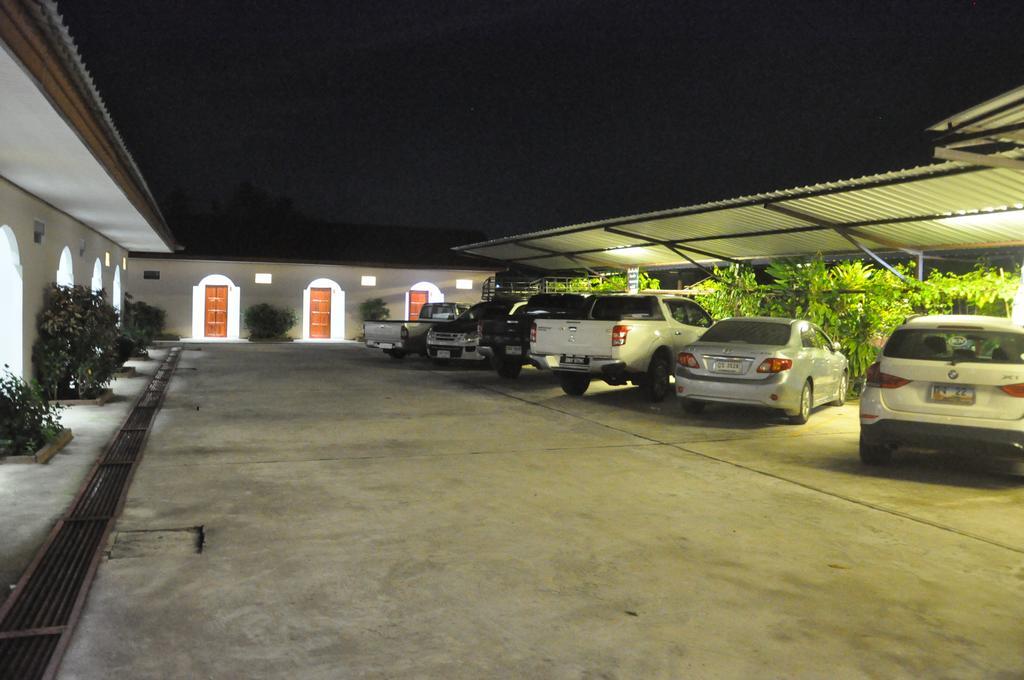 Banana Resort Sadao מראה חיצוני תמונה